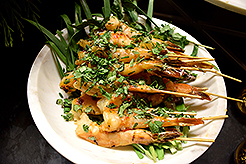 HOLIDAYS WITH KWANCHAI